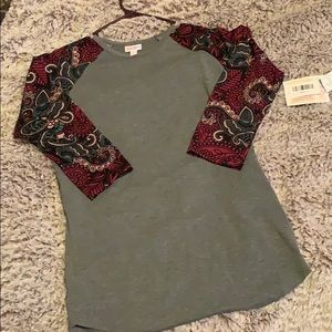 Brand new with tags quarter sleeve size small